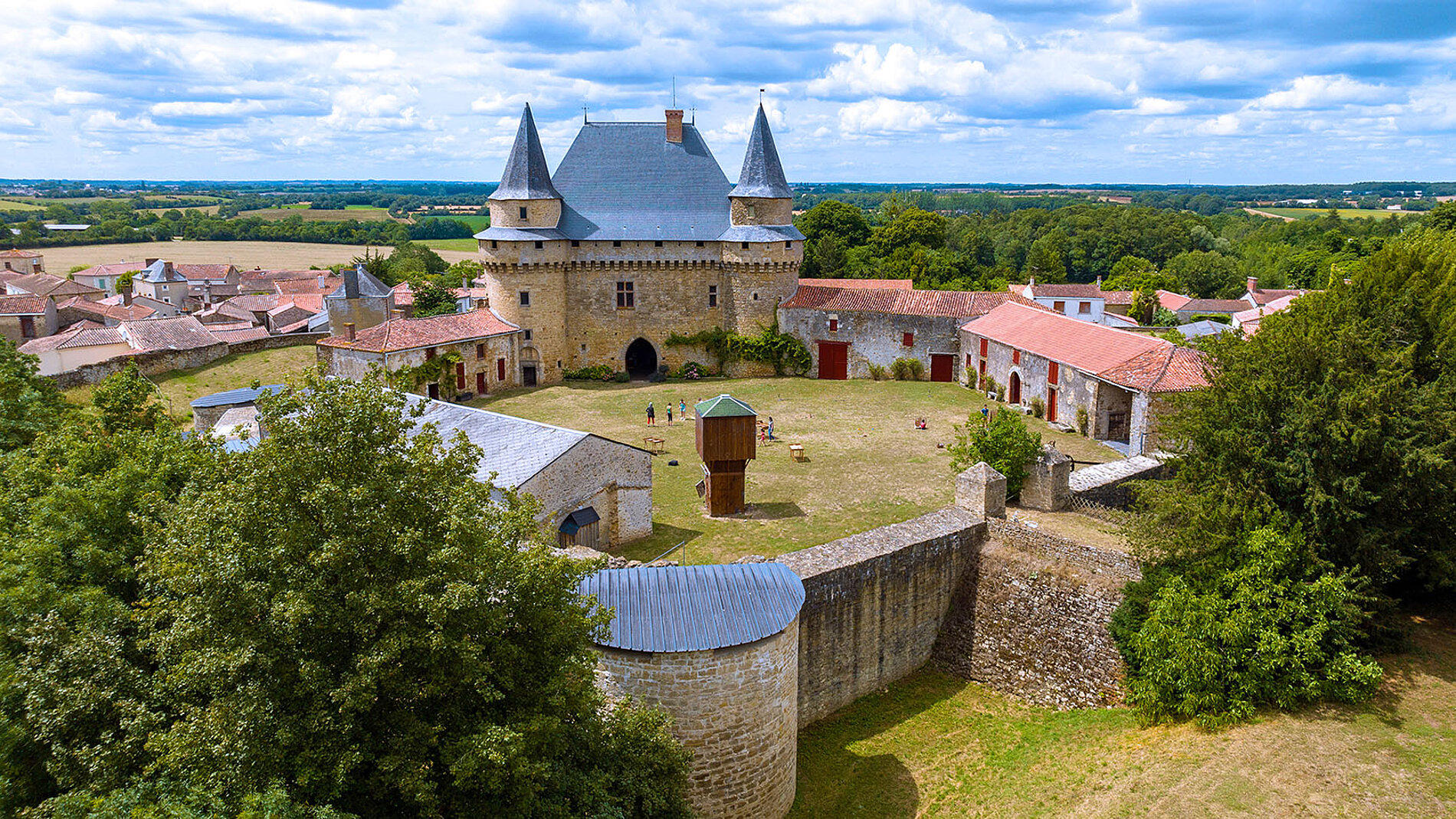 Château de Sigournais ©Medhi média / Communauté de communes du Pays de Chantonnay